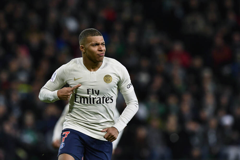 德国专家质疑: 中国人不懂电车污染更严重嘛? 这还自称环保大国?